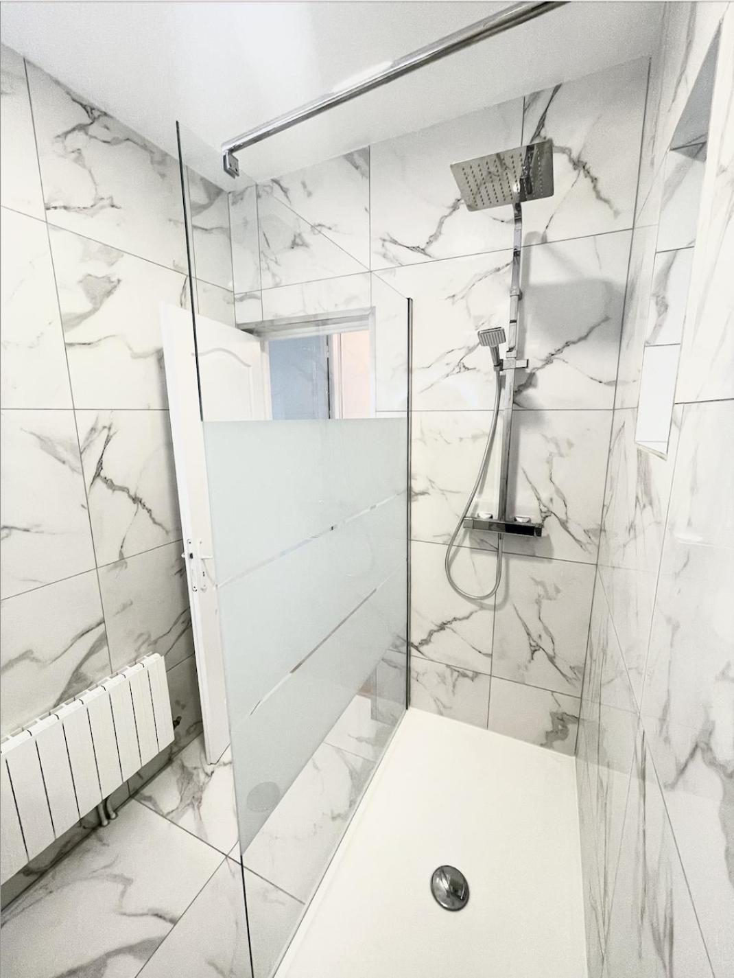 Le Golf Sauna - Cosy & Spa - 2 Chambres - 4 Pers サン・テティエンヌ エクステリア 写真